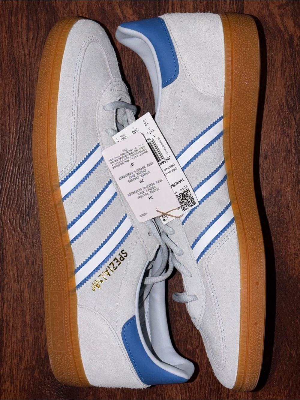 adidas size 12 Men’s Spezial Sneakers in Light Gray Gum sole